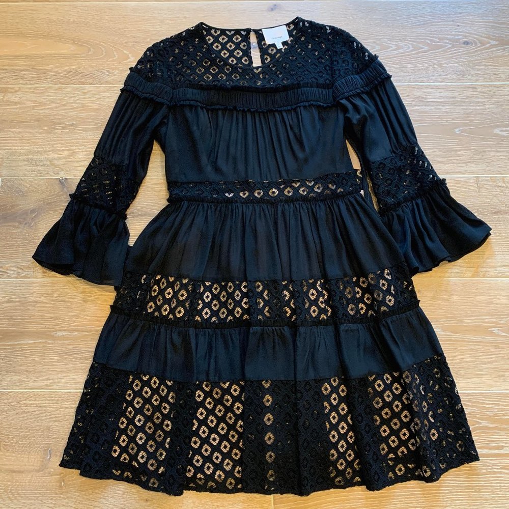 Little Black Dress ( Cinq à Sept)
